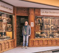 A Bussoleno il legno racconta la civiltà alpina, tra memoria e arte