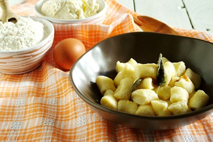 1000 Gnocchi di seirass orizzontale.jpg