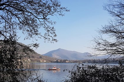 19-04-01 Un'altra giornata di sole al Lago Grande di Avigliana - Federico Pregnolato.jpg