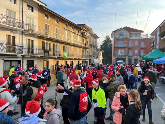 COAZZE: CORSA DEI BABBI NATALE