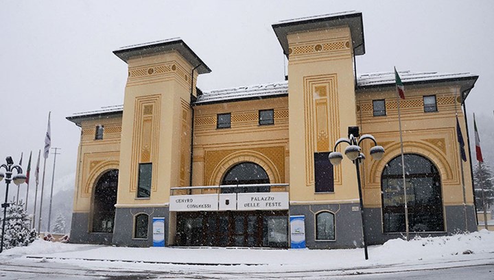 palazzo-feste-bardo Scena 1312 a Bardonecchia: si rialza il sipario del Palazzo delle Feste