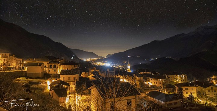 Cover Valle Susa by Night_ veduta dalla Frazione Sant'Andrea di Giaglione - Franco Plantas Cover Valle Susa by Night, veduta dalla Frazione Sant'Andrea di Giaglione - Franco Plantas.jpg