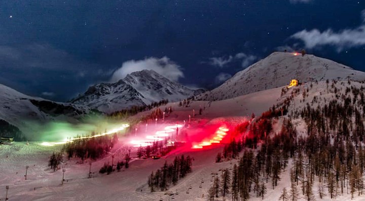 Fiaccolata foto via lattea Fiaccolata foto via lattea.jpg