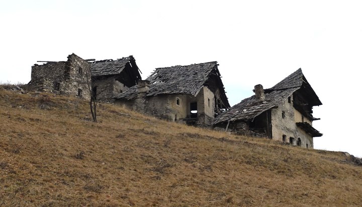 04 Autagnas A spasso tra le borgate: Balbière, Desertes e Grange Millaures