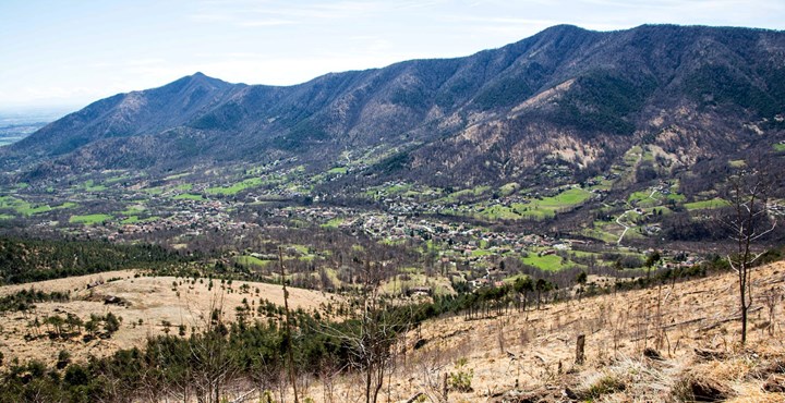 1 Val Casternone Una gita in Val Casternone, un aneddoto ed una rarità geologica