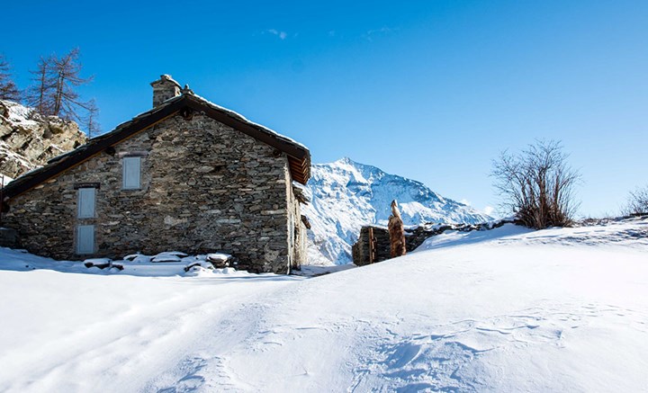 1 Lago Arpone Gallino Una gita invernale al Lago Arpone tra neve e filosofia: tutto scorre!