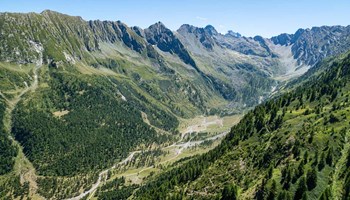 La Rencontre al Colle della Croce in Alta Val Pellice. 90 anni di amicizia italo-francese, quando un confine unisce invece di dividere