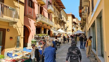 A Giaveno il Mercatino delle Pulci, delle Erbe e dell’Artigianato